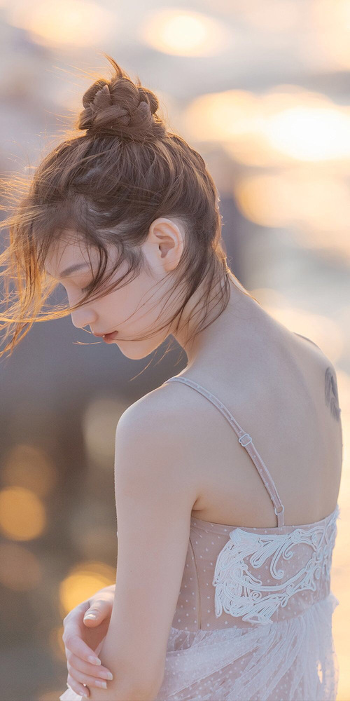 kaiyun体育综合-巴伦西亚客场战平巴伦西亚，遭遇平局，巴伦西亚引援