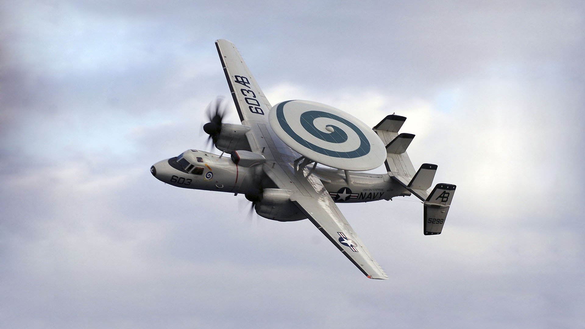 开云体育视频直播-裁判严格执法，确保比赛公平竞争！，比赛中裁判如何掌握有利原则