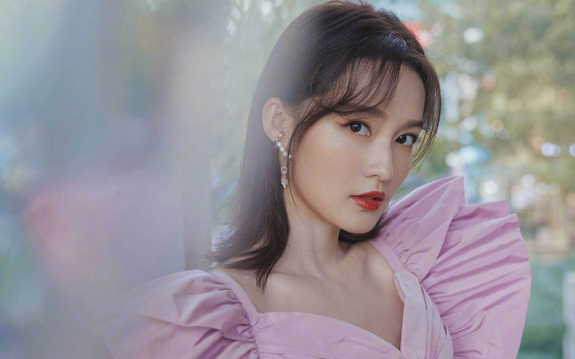 开云体育APP下载-边路传中占比变化是否改变球队进攻节奏结构，足球边路传中配合战术