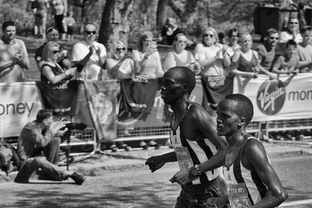 开云体育在线赛事直播-乌干达男篮在非洲预赛中奋勇不息，开启新辉煌篇章，乌干达篮球排名